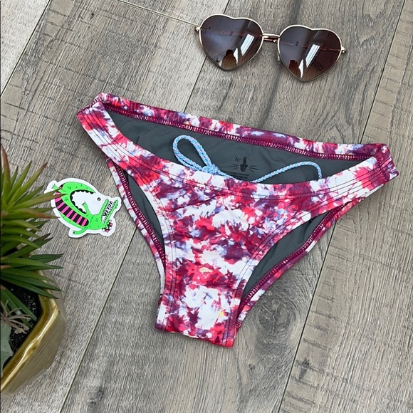 JOLYN Swim Bottom - Picture 1 of 6